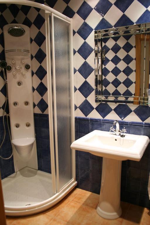 Hostal Meson Castilla Sigüenza Szoba fotó