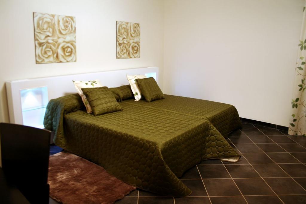 Hostal Meson Castilla Sigüenza Szoba fotó
