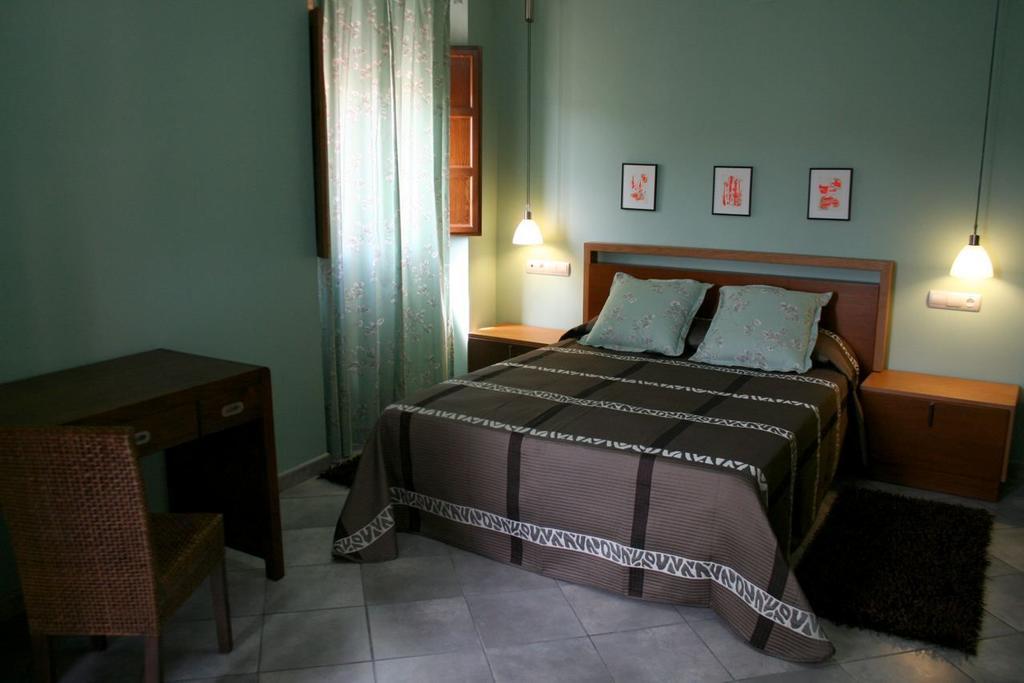 Hostal Meson Castilla Sigüenza Szoba fotó